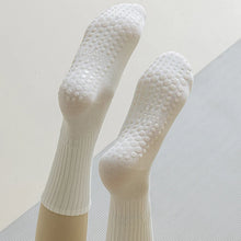 Load image into Gallery viewer, Non-Slip Pilates Socks - Image 1