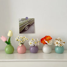 Load image into Gallery viewer, Pastel Flower Vase - Image 2