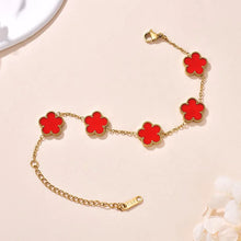 Load image into Gallery viewer, Clover Charm Bracelet - Image 9