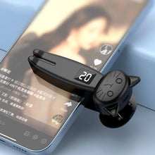 Load image into Gallery viewer, Phone Page Turner - Image 1
