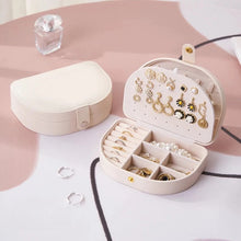 Load image into Gallery viewer, Travel Jewelry Case - Image 8
