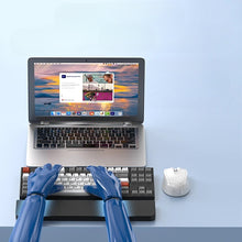 Load image into Gallery viewer, Tech Cleaning Kit - Image 5
