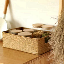 Load image into Gallery viewer, Storage Wicker Basket - Image 4
