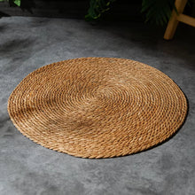 Load image into Gallery viewer, Rattan Cat Mat - Image 2
