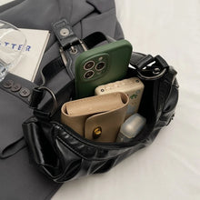 Load image into Gallery viewer, Y2K Pleated Handbag - Image 2
